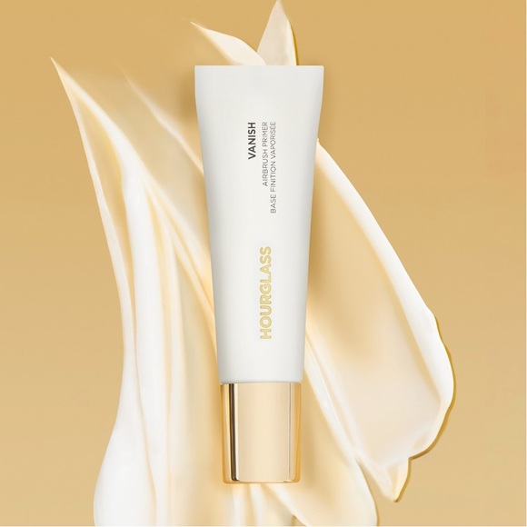 ✨ HOURGLASS Unlocked Mascara + Vanish Airbrush Primer
+ Veil Setting Powder - Picture 3 of 12